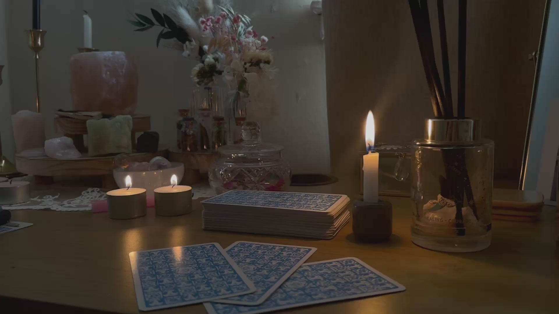 personalised tarot reading + consultation